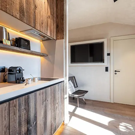 Wabisabi - Mero Cannes