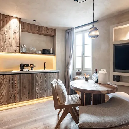 Wabisabi - Mero Daire Cannes